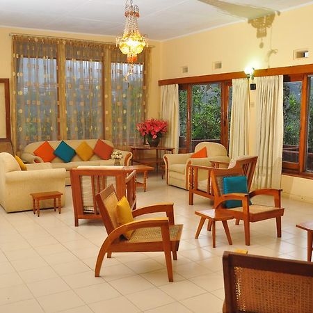 Knight'S Heaven Apartment Kandy Exterior photo